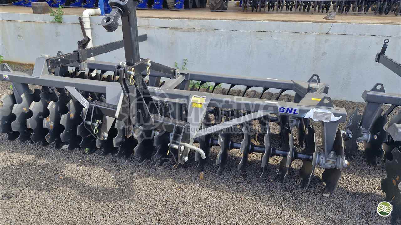 IMPLEMENTOS AGRICOLAS GRADE NIVELADORA NIVELADORA 36 DISCOS Mative Equipamentos Agrícolas  MARTINOPOLIS SÃO PAULO SP
